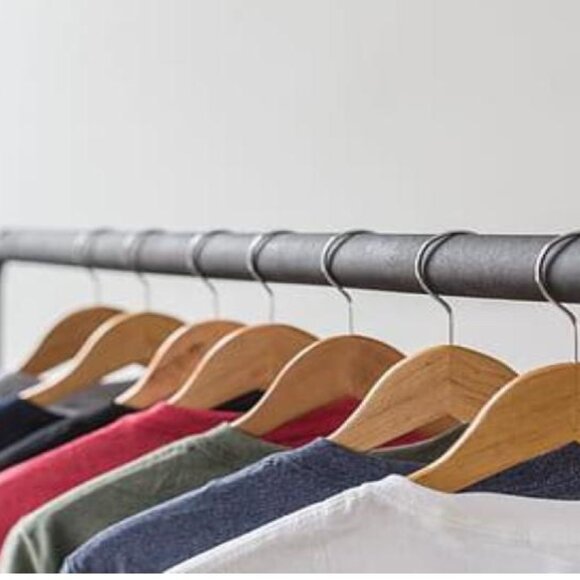 Meet your Posher, Lillian - Picture 1 of 1